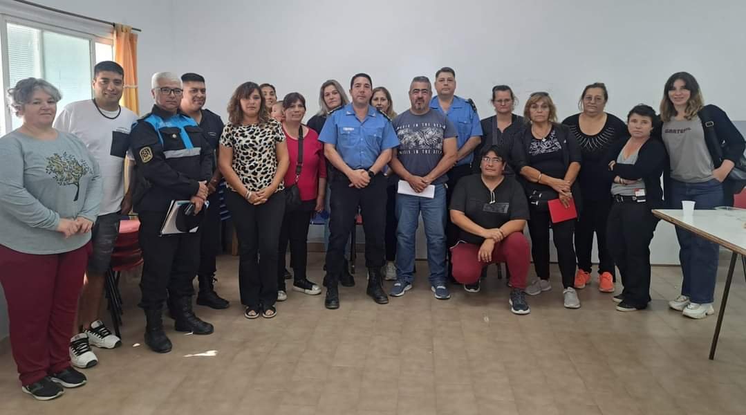 Vecinalistas de zona norte se reunieron con el Ministro de Seguridad y el Jefe de la Policía del Chubut