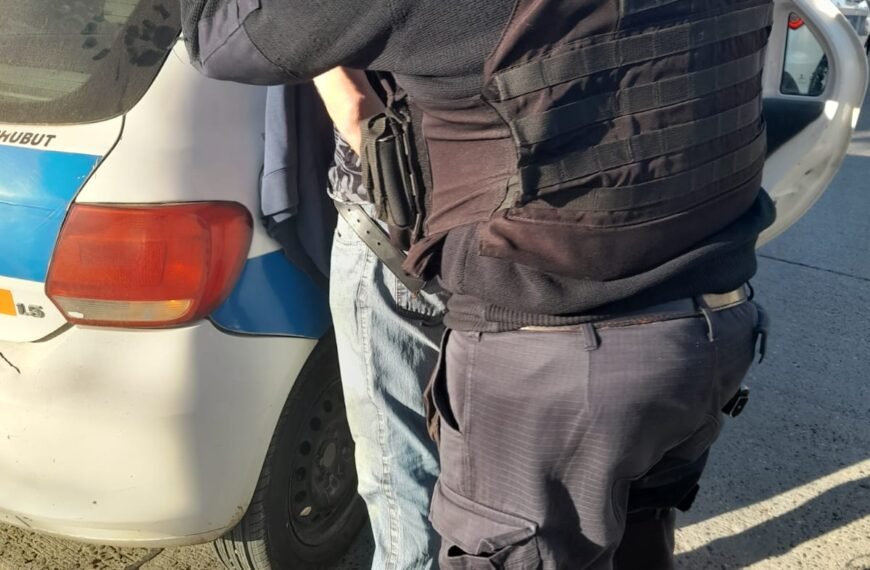 Detenido por sustraer un budín y dos dulces…