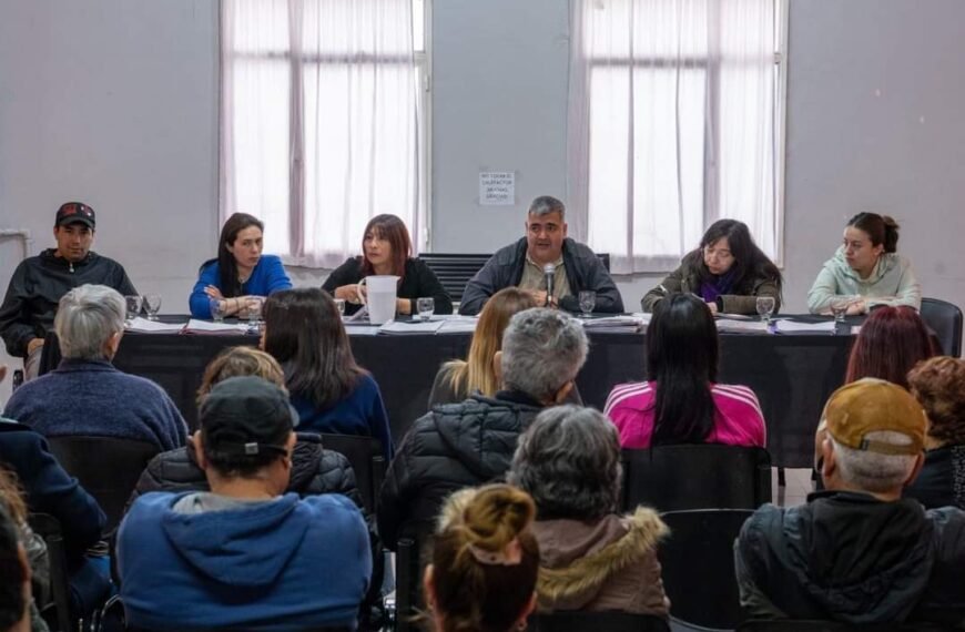 Se desarrolló la Asamblea General Ordinaria en la vecinal del Quirno Costa