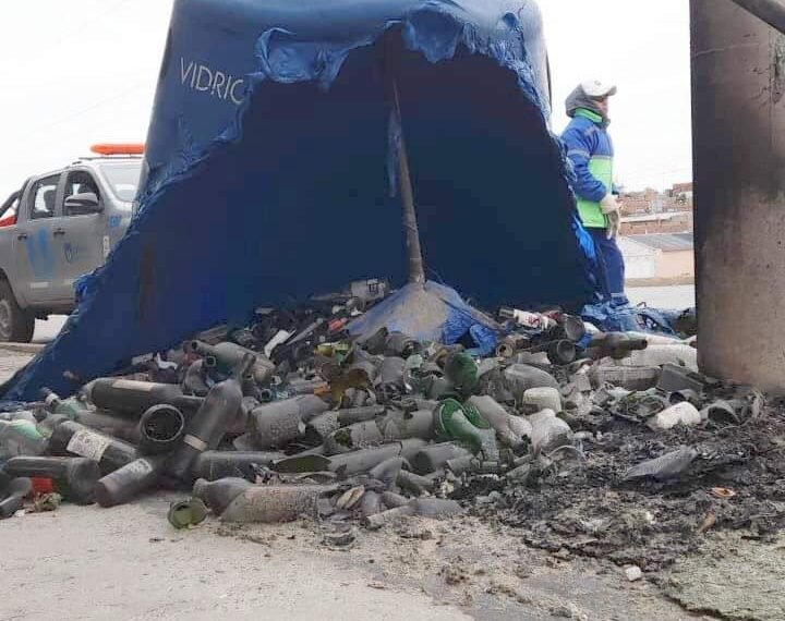Lamentable: En 7 días quemaron 3 iglúes de&hellip;