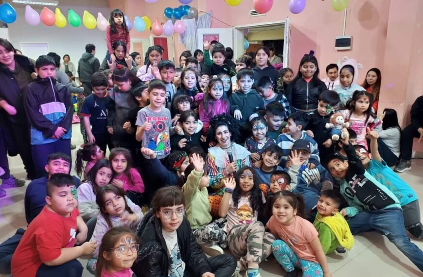 Gran celebración del día del niño en el barrio Quirno Costa