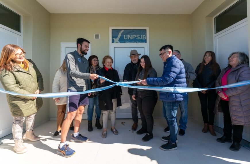 Quedaron inaugurados los vestuarios del predio deportivo de la Ciudad Universitaria de Km. 4
