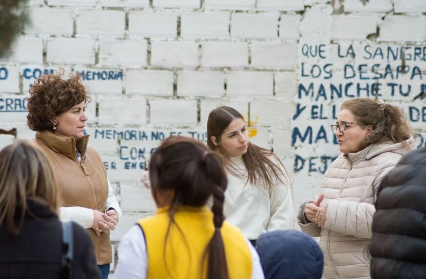 Concejales y Ana Clara Romero se reunieron con vecinos del Juan XXIII