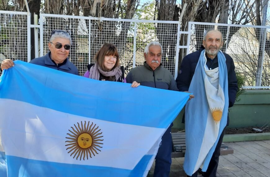 «Los Diputados son lo que deciden en el Congreso, esperamos que no sean traidores»