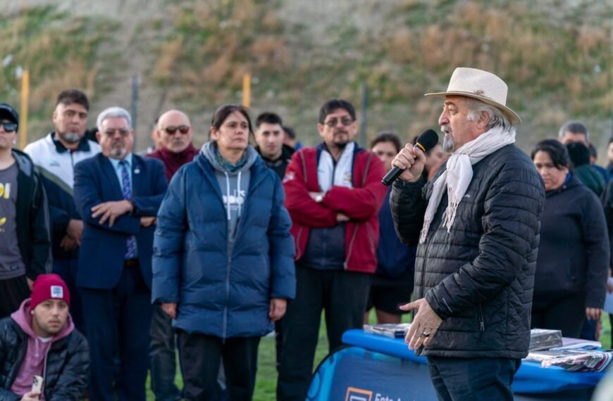 Othar: “Debemos llenar estas canchas y estos clubes de socios y familias”