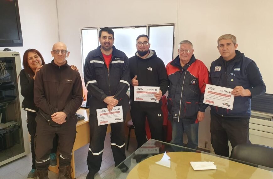 Personal de Defensa Civil se capacitó en manejo de vehículos 4×4