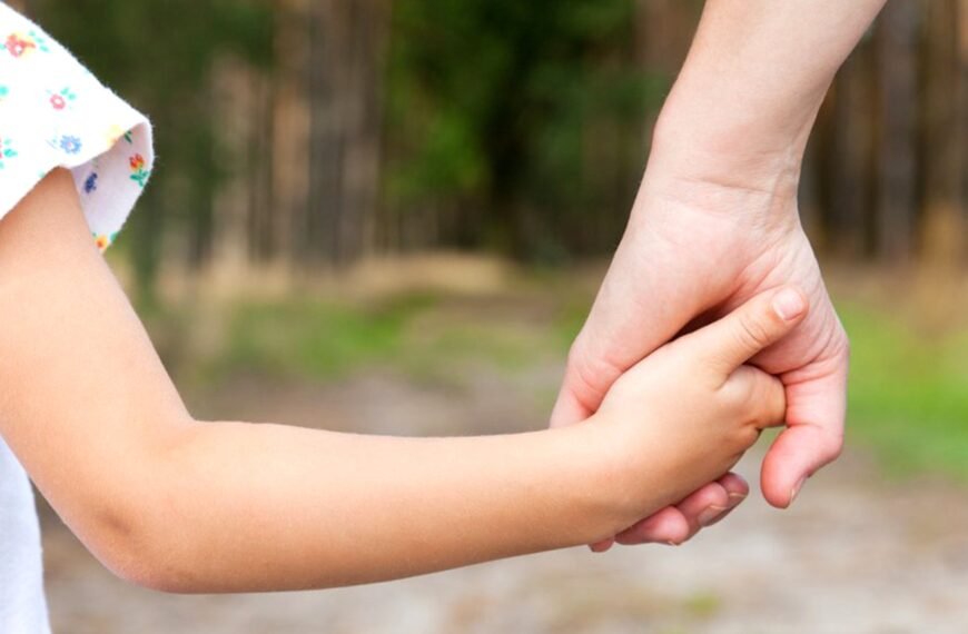 Convocan a familias del corazón que puedan recibir a niños, niñas y/o adolescentes