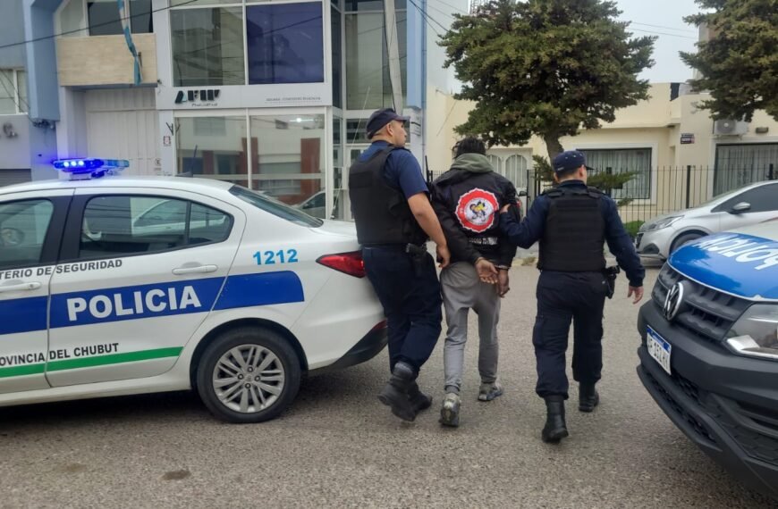 Detenido por sustraer elementos en una farmacia