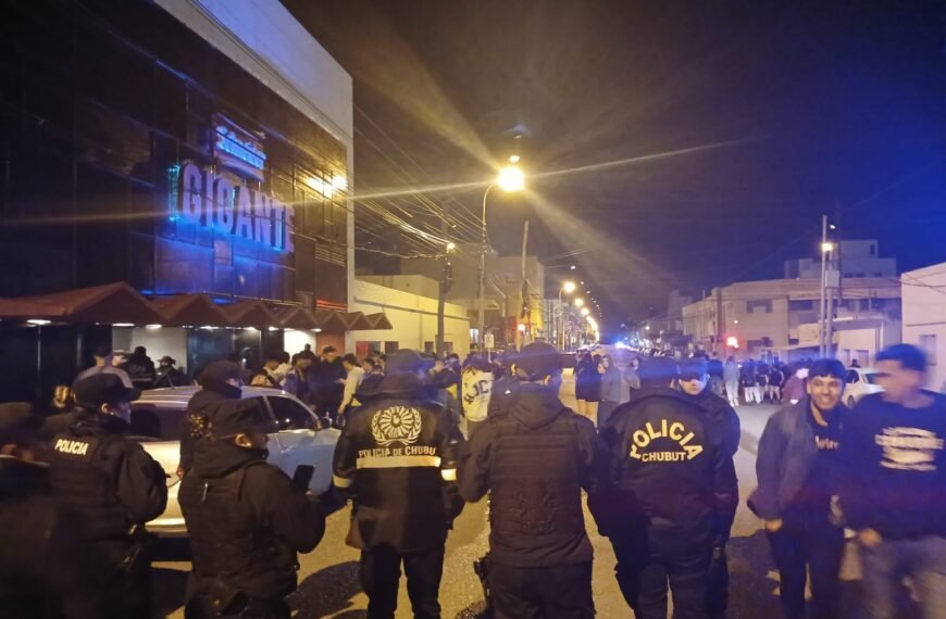 Controles en locales nocturnos: Impidieron el ingreso de…