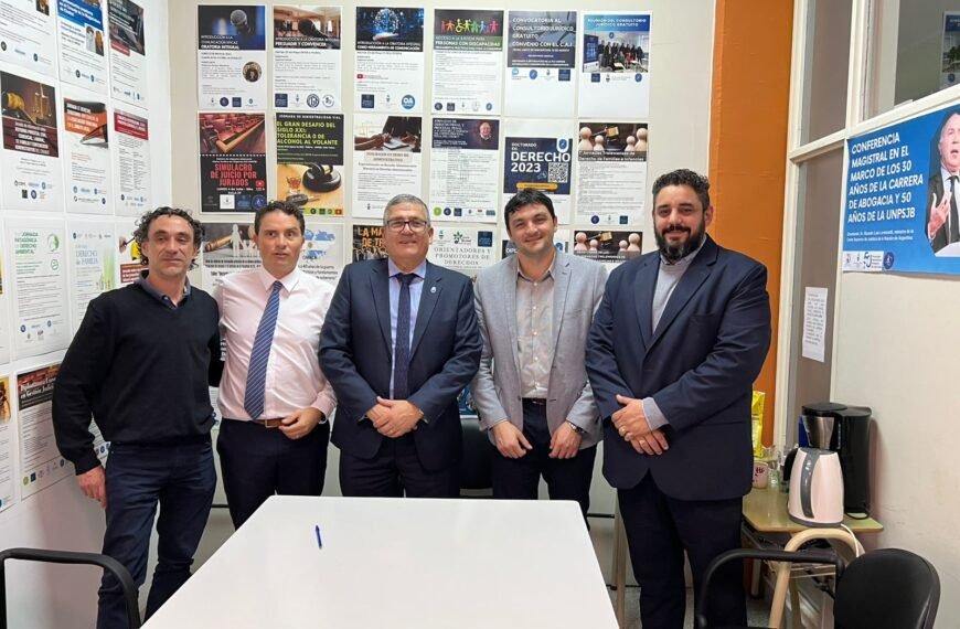 Provincia y la Universidad Nacional “San Juan Bosco” firmaron convenio de cooperación mutua por prácticas profesionales