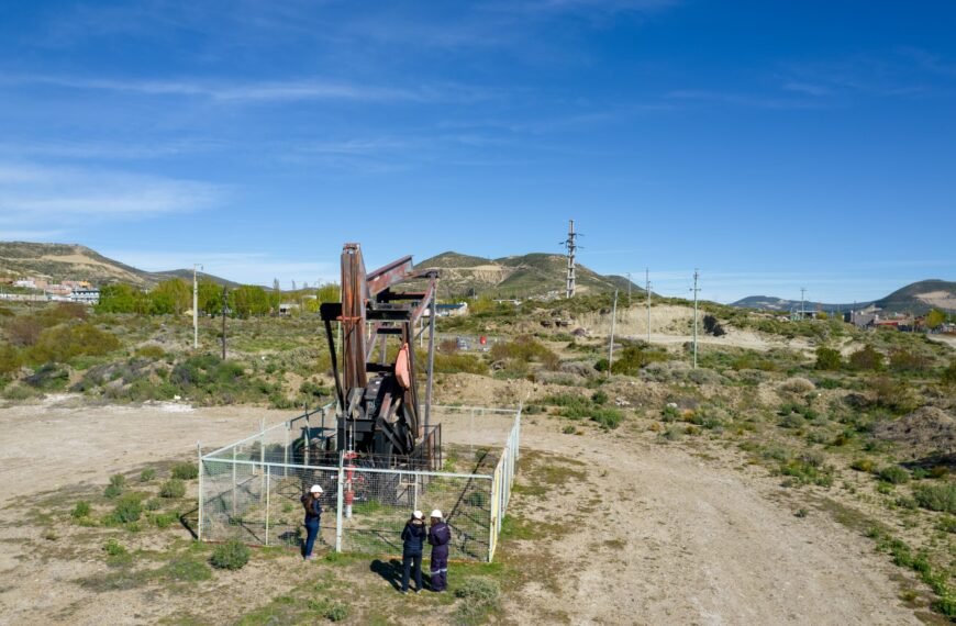 Avanzan en el relevamiento de pozos petroleros inactivos dentro su ejido