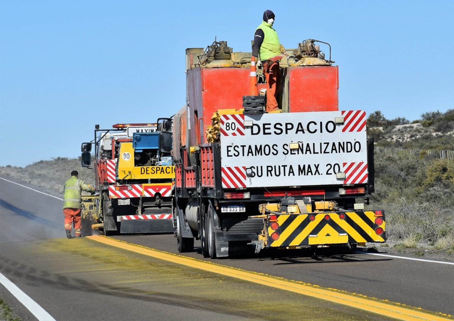 Vialidad Nacional realiza tareas de señalamiento horizontal en la Ruta ...