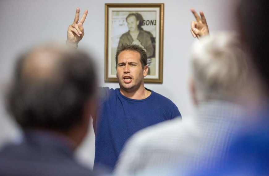 «Volver a Perón»: La lista de Fita para…