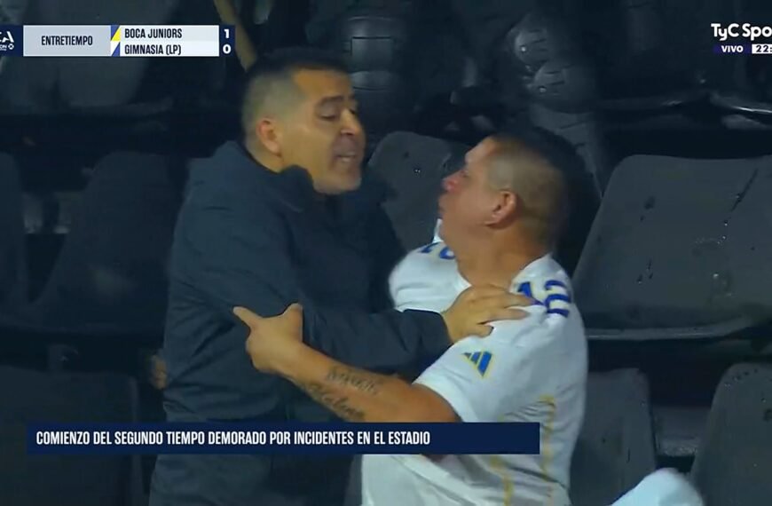 Riquelme intervino para que cesen los incidentes entre&hellip;
