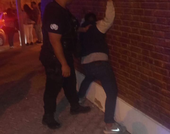 Provocó daños en una camioneta y terminó en&hellip;
