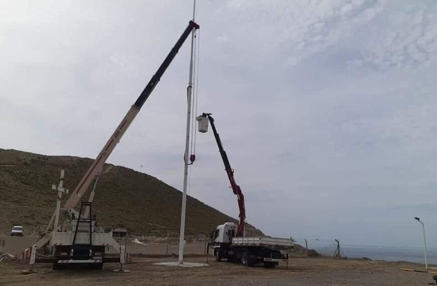 ¿Dónde está? Robaron el mástil del cerro Chenque