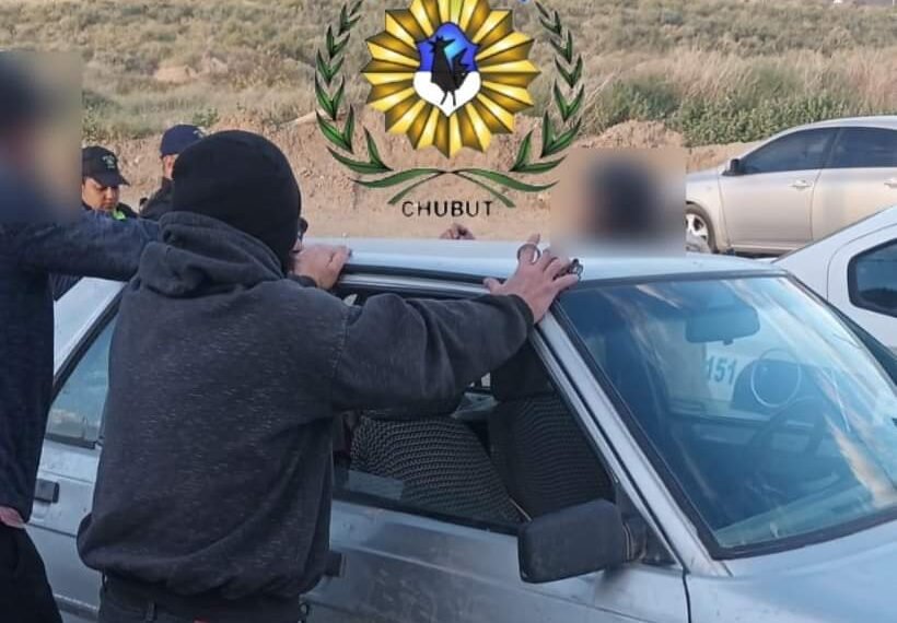 Escaparon de un control policial, los persiguieron y&hellip;