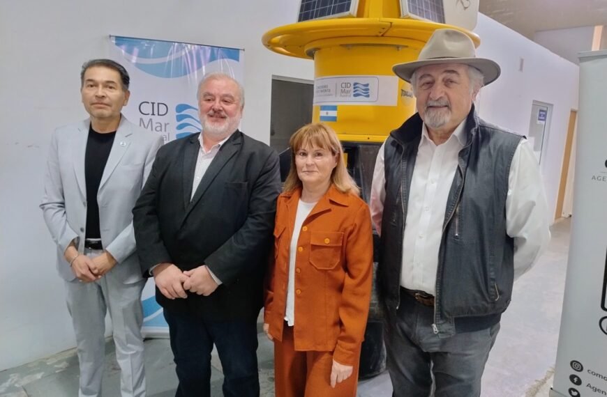 Puerto de Comodoro avanza en la instalación de una boya para monitoreo ambiental en el Golfo San Jorge