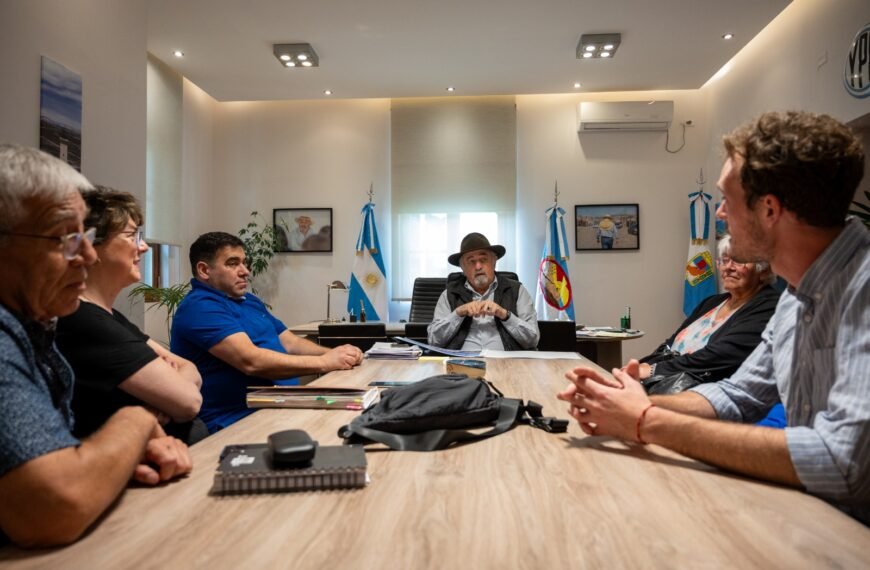 La Asociación «Detrás del Puente» busca apoyo municipal para una sede propia en el Km. 5