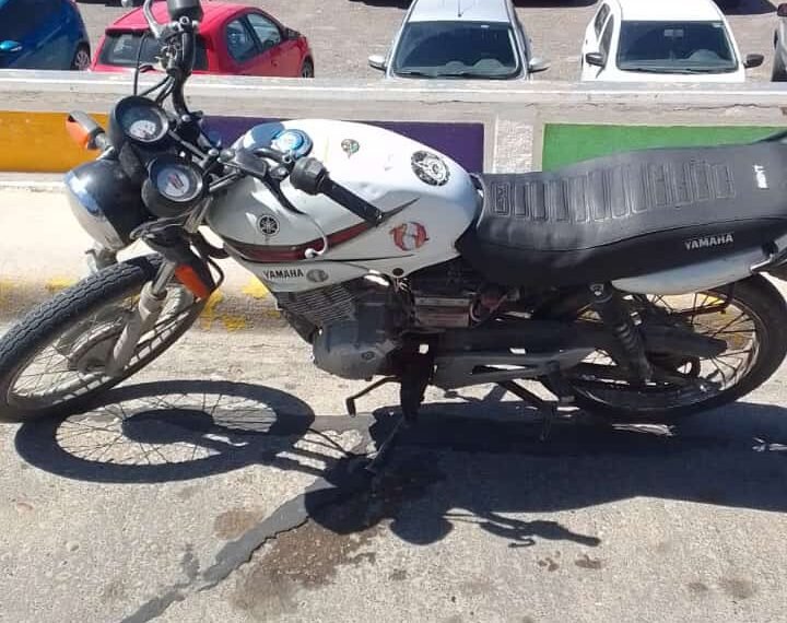 Se robaron una moto mientras su dueño trabajaba