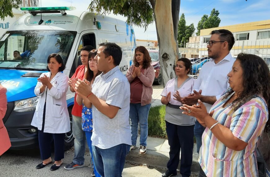 Trabajadores del Hospital Regional despidieron a Mario Araya