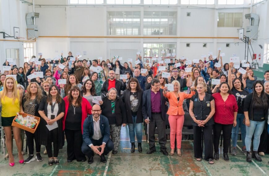 Se realizó la última entrega del Fondo de Asistencia Educativa Municipal 2024