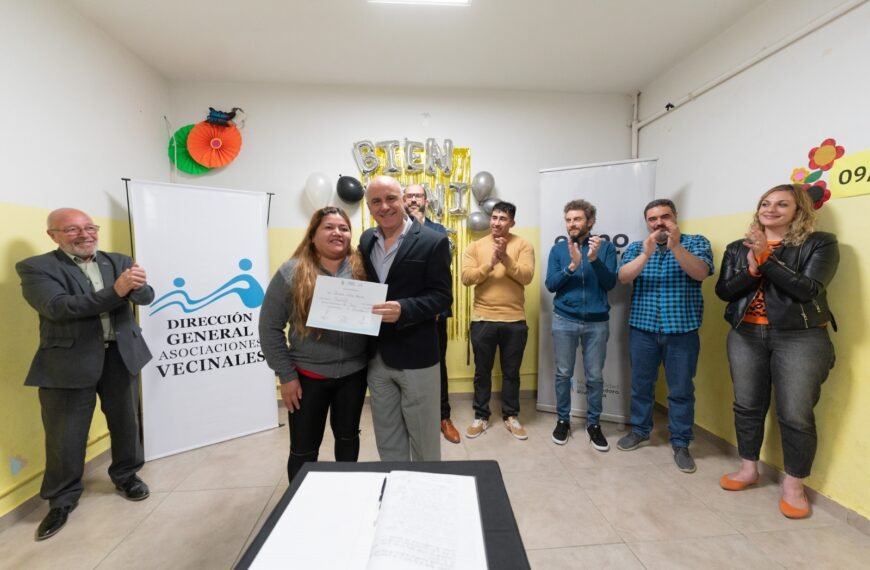 Asumió la nueva comisión de la Vecinal del barrio Las Flores