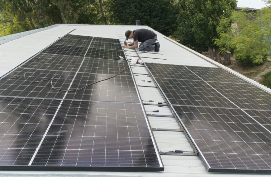 Calafate Rugby Club puso en marcha sus paneles solares