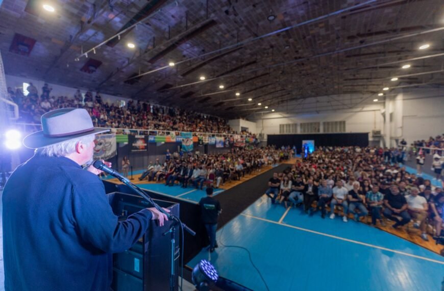 Más de 800 deportistas fueron destacados en la Fiesta del Deporte de Comodoro Rivadavia