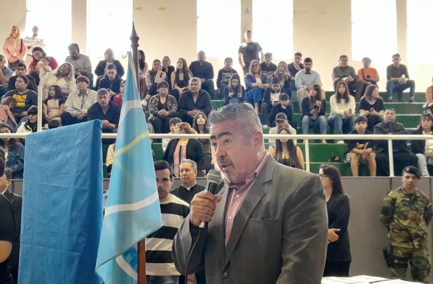 «Cuando asumimos había policías egresados que no sabían manipular un arma ni un chaleco antibala»
