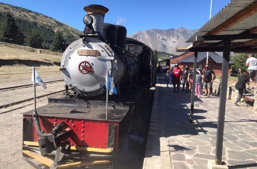 «La Trochita» presenta su calendario de salidas para los meses de enero y febrero