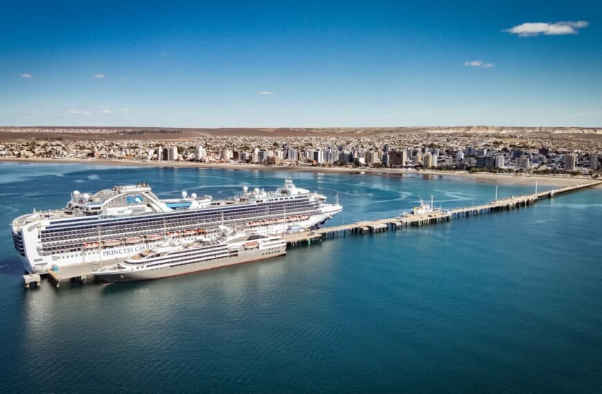 Dos cruceros arribaron este martes a Puerto Madryn