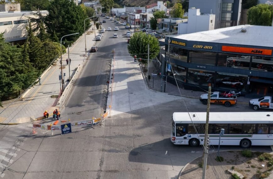 Tras una renovación integral, se habilitó la media calzada en Av. Yrigoyen y Belgrano