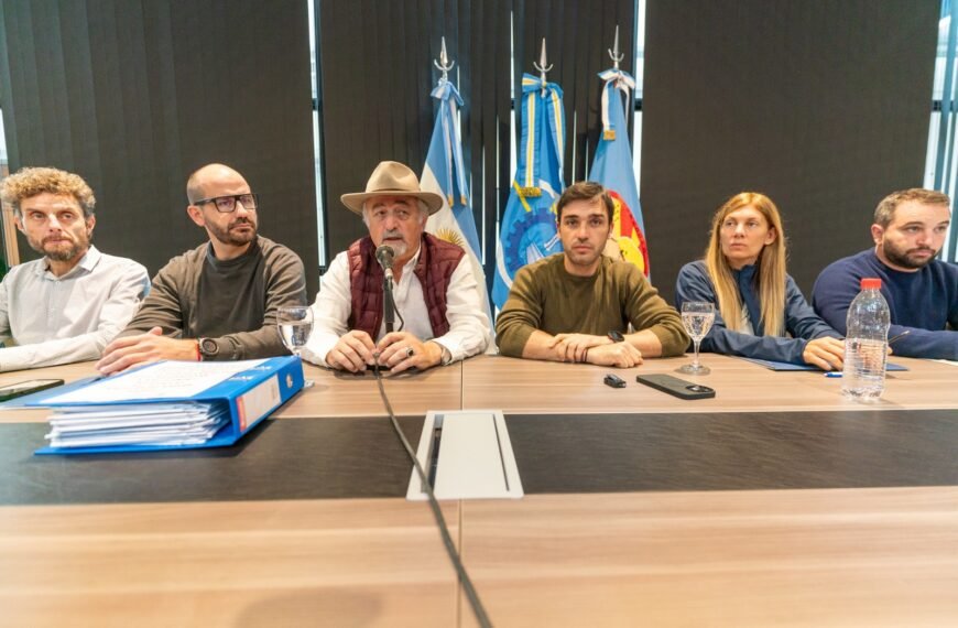 Othar: «Como obra prioritaria gestionaremos junto a Provincia, la descarga al mar del canal evacuador Roca»