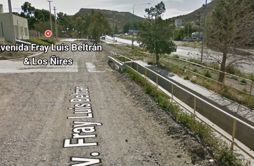 Corte de calzada por tareas de saneamiento en…
