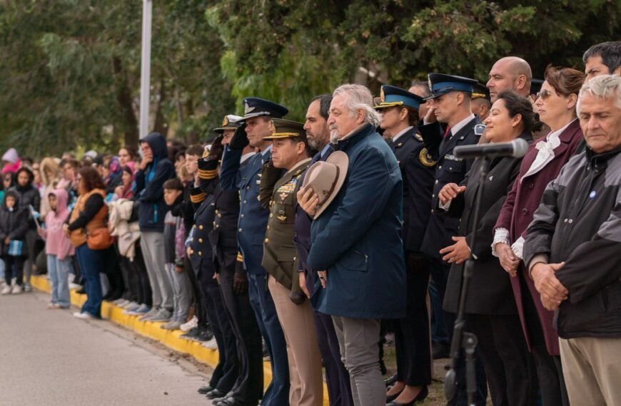 Othar participó de los primeros actos en homenaje a los soldados caídos en Malvinas