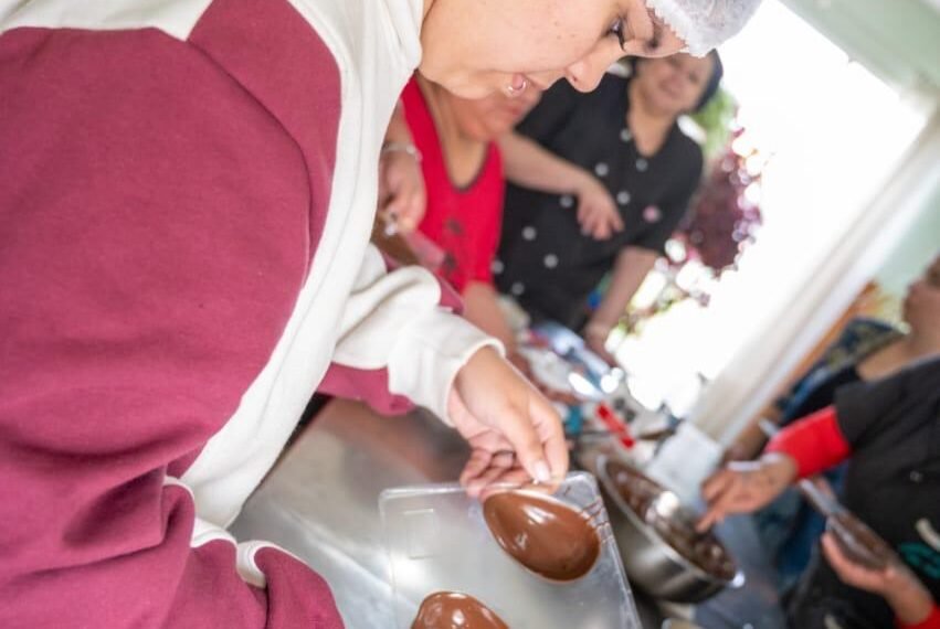 Se celebraron dos jornadas gratuitas de elaboración de huevos y roscas de pascuas