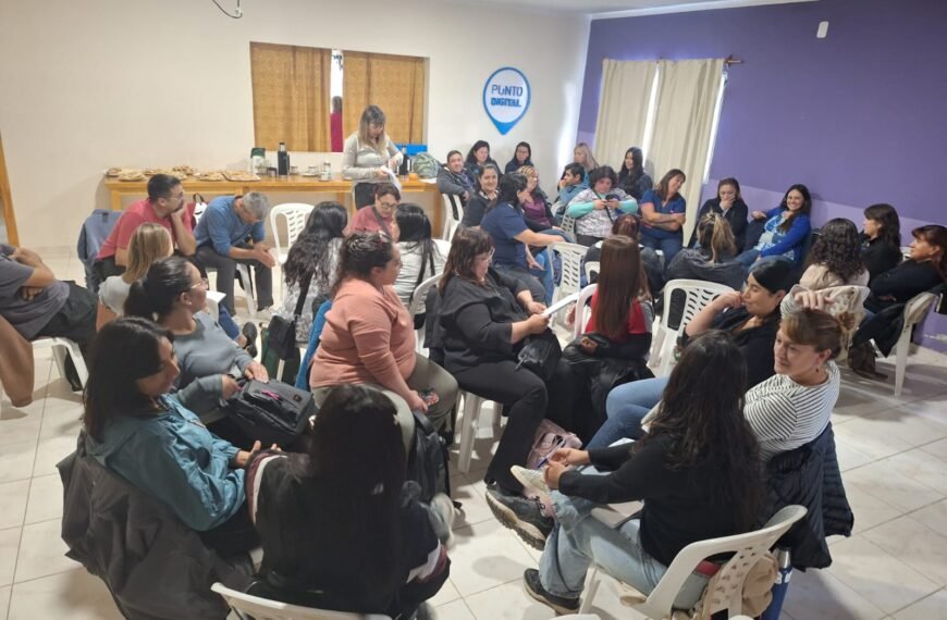 Capacitan a equipos de salud de hospitales cabecera en Calidad y Seguridad del Paciente