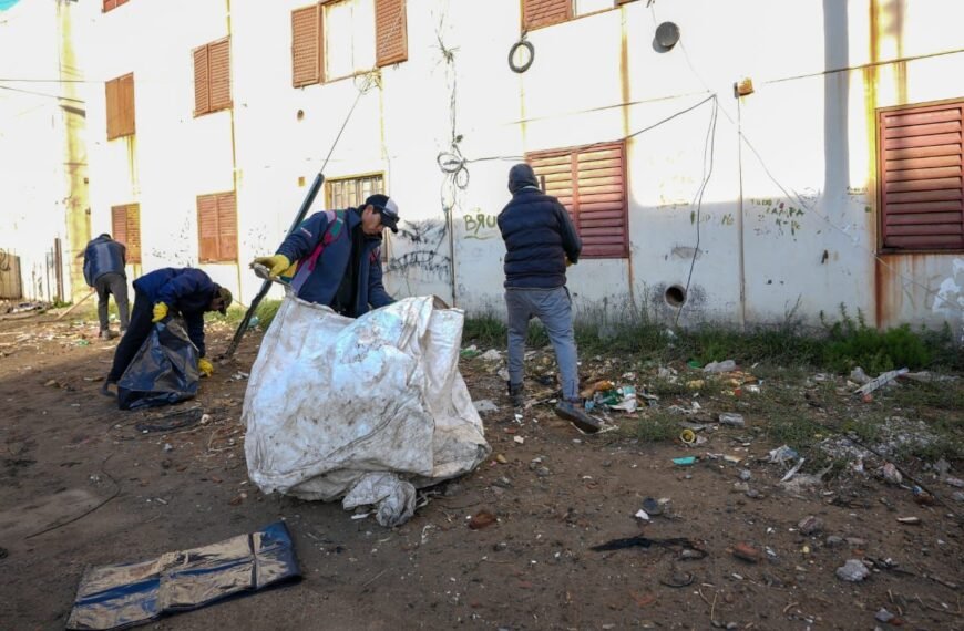 Ejecutaron tareas de limpieza en el barrio 30 de Octubre y LU4