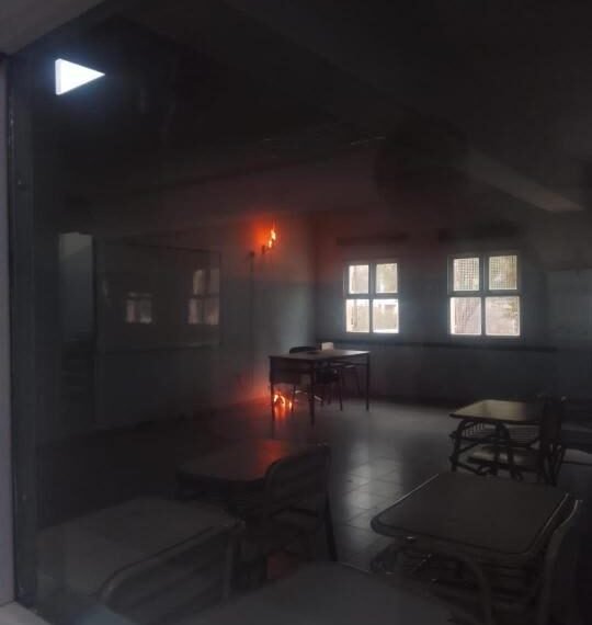 Los padres de la escuela 745 se movilizan tras el principio de incendio
