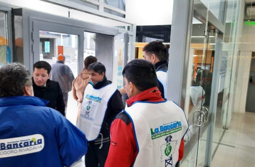 La Bancaria se movilizó por un despido en el Banco Hipotecario