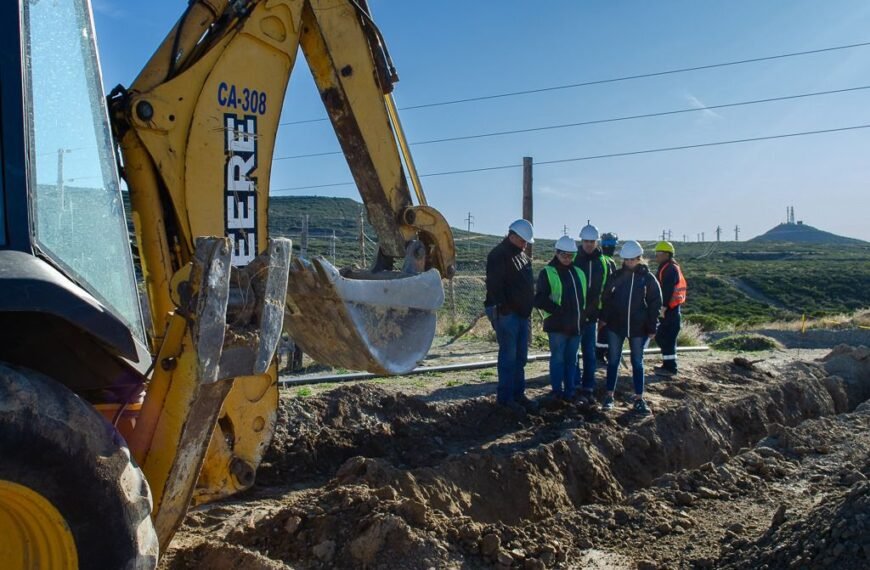Avanza la obra de red de agua para 189 familias en el loteo ex Radio Estación