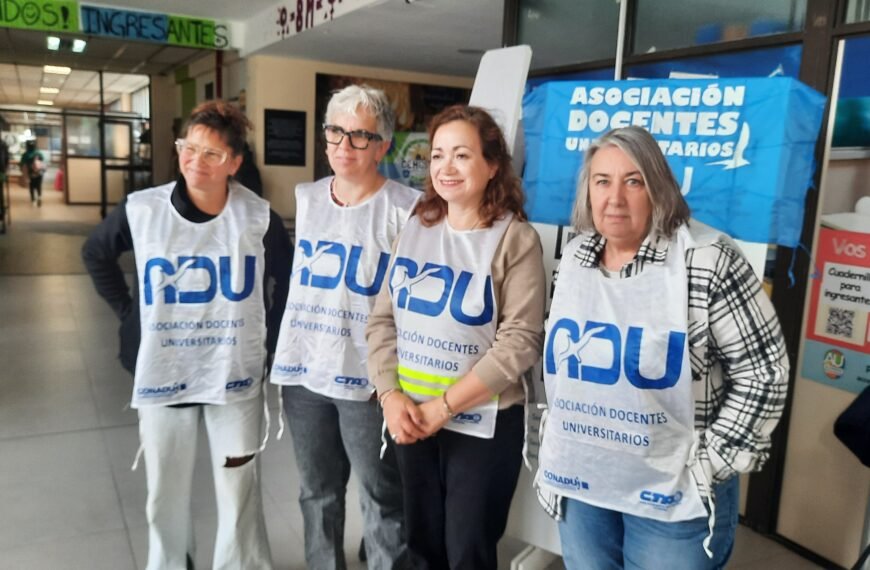 Docentes Universitarios convocan a un paro para el 19 y 20 de Mayo