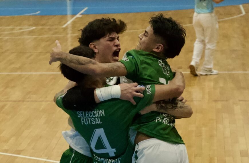 Comodoro derrotó a Caleta Olivia y jugará una&hellip;