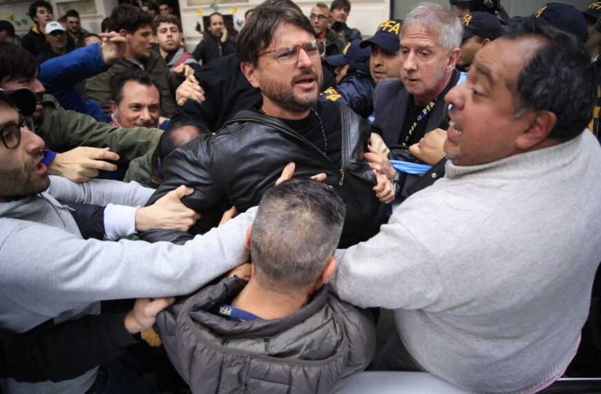 Grabois tomó el Instituto Juan Domingo Perón y terminó detenido