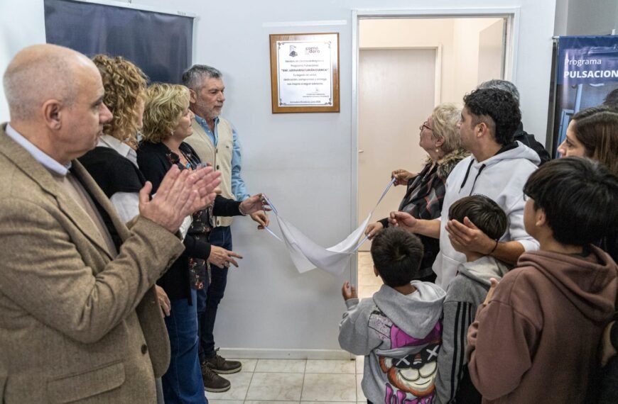 El Municipio homenajeó a Fabián Cuenca instaurando su nombre al servicio de electrocardiogramas del área de Salud