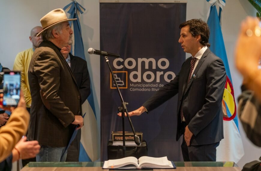 Asumieron Ezequiel Turienzo y Fernando Ostoich como nuevos funcionarios del Municipio