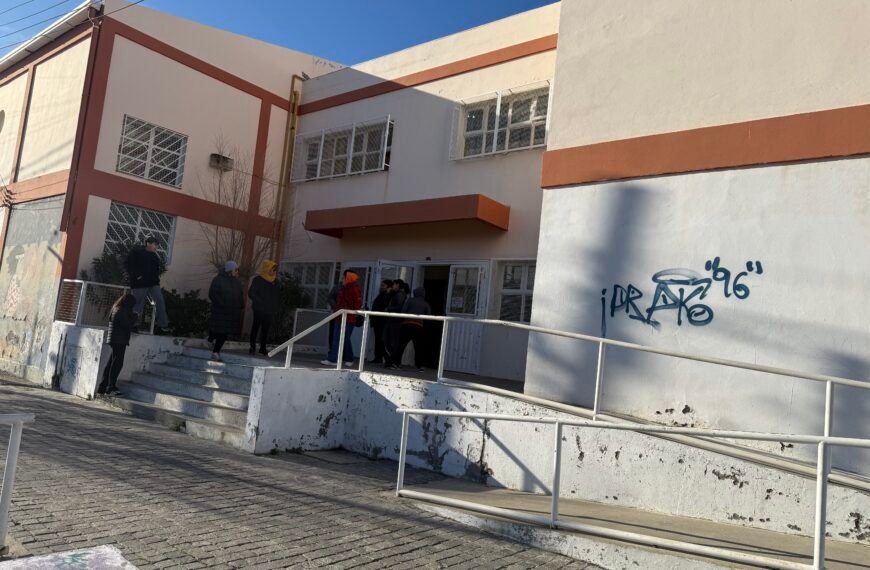 Tras la suspensión por amenaza de tiroteo, la escuela 745 reanuda las clases