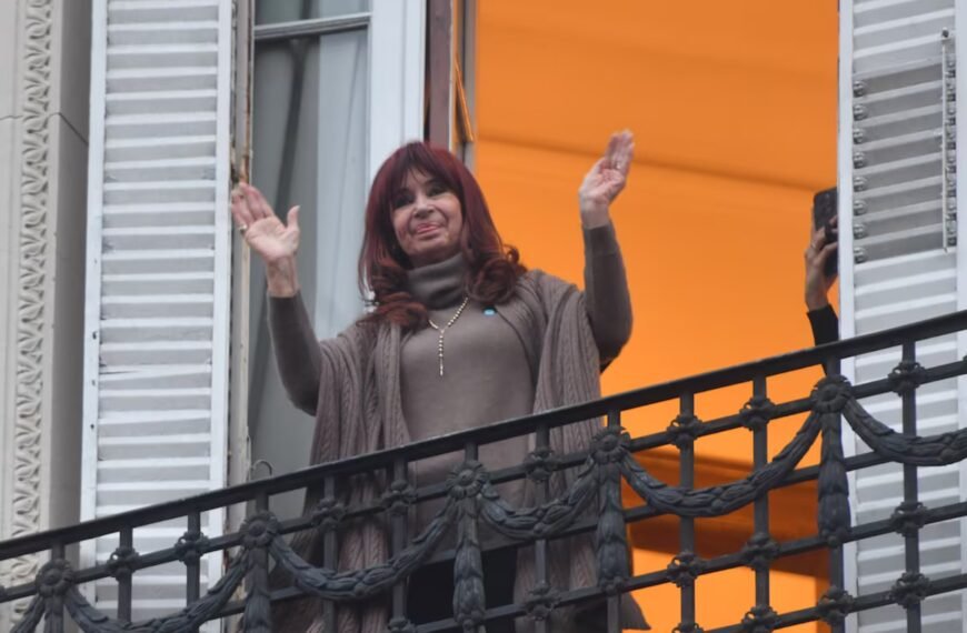 Lanzan una página web para defender la inocencia de Cristina Kirchner