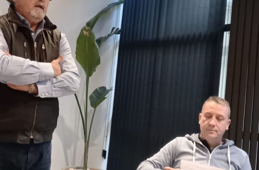 Vecinos de la ex Radio Estación se reunieron con Othar por los lotes